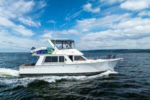  1997 Offshore Yachts Sedan Yacht For Sale in Seattle WA