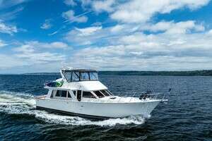  1997 Offshore Yachts Sedan Yacht For Sale in Seattle WA