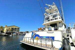  1997 Knight & Carver  Yacht For Sale in long beach CA