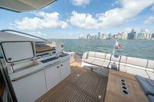 2012 Princess V52 thumbnail 8
