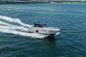 2012 Princess V52 thumbnail 2