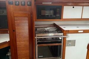 WAYWARD WIN 45ft Freedom Yacht For Sale