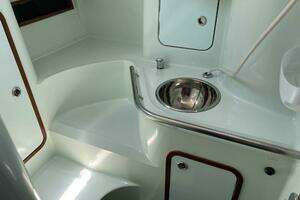 1993 Beneteau thumbnail 21