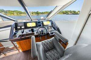 2016 Sunseeker Manhattan 65 thumbnail 101
