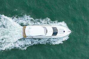 2016 Sunseeker Manhattan 65 thumbnail 13