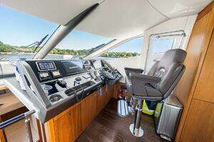 2016 Sunseeker Manhattan 65 thumbnail 99