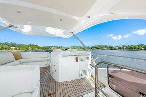 2016 Sunseeker Manhattan 65 thumbnail 35