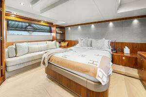 2016 Sunseeker Manhattan 65 thumbnail 79