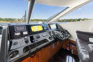 2016 Sunseeker Manhattan 65 thumbnail 100