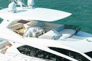 2016 Sunseeker Manhattan 65 thumbnail 21
