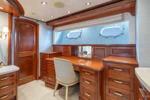 RISK  amp  REWARD 120ft Crescent Yacht For Sale