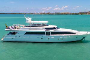 RISK  amp  REWARD 120ft Crescent Yacht For Sale