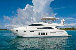 2014 Fairline Squadron 65 thumbnail 7