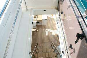 2014 Fairline Squadron 65 thumbnail 14