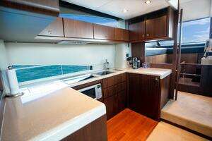 2014 Fairline Squadron 65 thumbnail 21