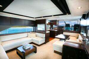 2014 Fairline Squadron 65 thumbnail 22