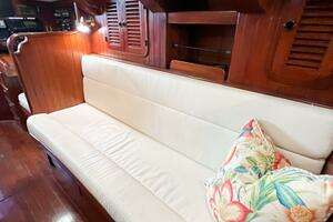 1986 Tayana Vancouver 42 thumbnail 57