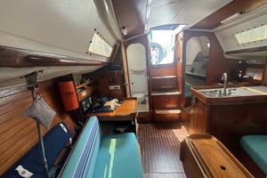 28ft Beneteau Yacht For Sale