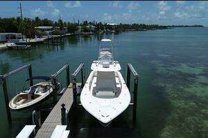 WARBIRD 2014 SeaVee 390B Center Console Yacht For Sale in Islamorada FL