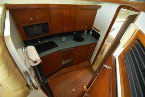 2002 Jupiter 35 Convertible thumbnail 15