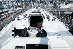 2002 Hunter 356 thumbnail 39