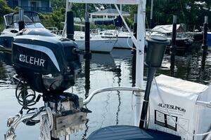 2002 Hunter 356 thumbnail 10