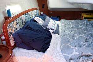 2002 Hunter 356 thumbnail 12