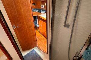 2002 Hunter 356 thumbnail 22