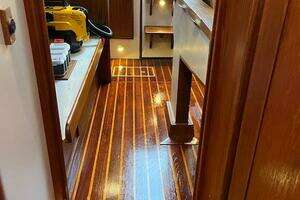 27ft Cape Dory Yacht For Sale