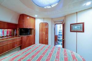 OCTOBER PRINCESS 72ft Viking Sport Cruisers Yacht For Sale