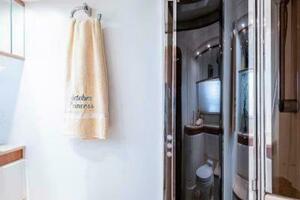 OCTOBER PRINCESS 72ft Viking Sport Cruisers Yacht For Sale