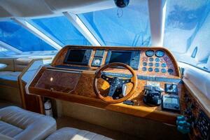 OCTOBER PRINCESS 72ft Viking Sport Cruisers Yacht For Sale