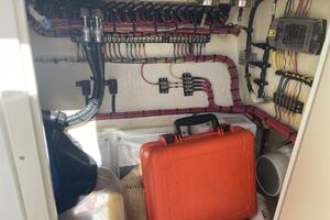 MOMSEA 34ft SeaVee Yacht For Sale