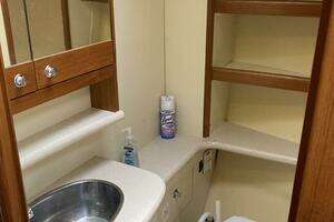 Wind Dancer 42ft Hunter Yacht For Sale