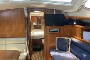 Wind Dancer 42ft Hunter Yacht For Sale