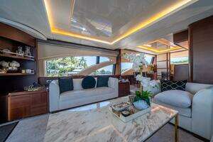 2010 Azimut 75 Fly thumbnail 26