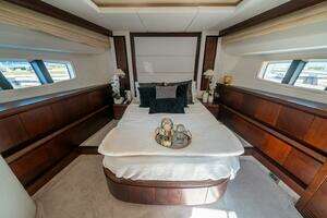 2010 Azimut 75 Fly thumbnail 41