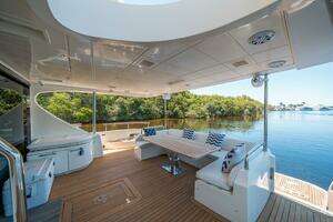 2010 Azimut 75 Fly thumbnail 9