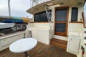 1989 Ocean Yachts 55 thumbnail 3