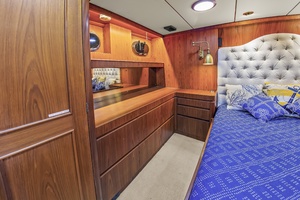 4 Umbrellas 78ft Jongert Yacht For Sale