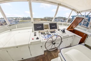 4 Umbrellas 78ft Jongert Yacht For Sale