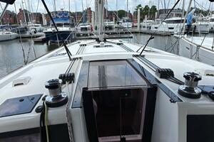 48ft Beneteau Yacht For Sale