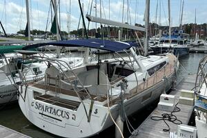 48ft Beneteau Yacht For Sale