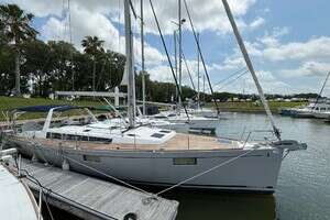  2016 Beneteau Oceanis 48 Yacht For Sale in Kemah TX