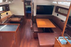 48ft Beneteau Yacht For Sale
