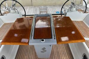 48ft Beneteau Yacht For Sale
