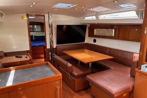 48ft Beneteau Yacht For Sale