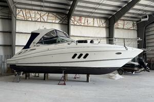 35ft Cruisers Yachts Yacht For Sale