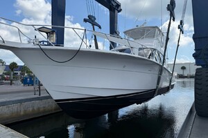 54ft Hatteras Yacht For Sale