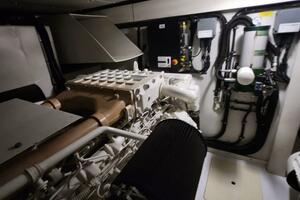 70ft Azimut Yacht For Sale